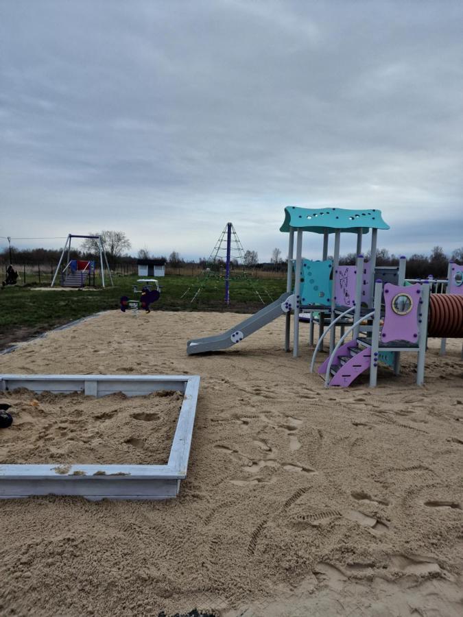 Domki I Pokoje Angelo Z Sauna I Jacuzzi- Карвиа Екстериор снимка
