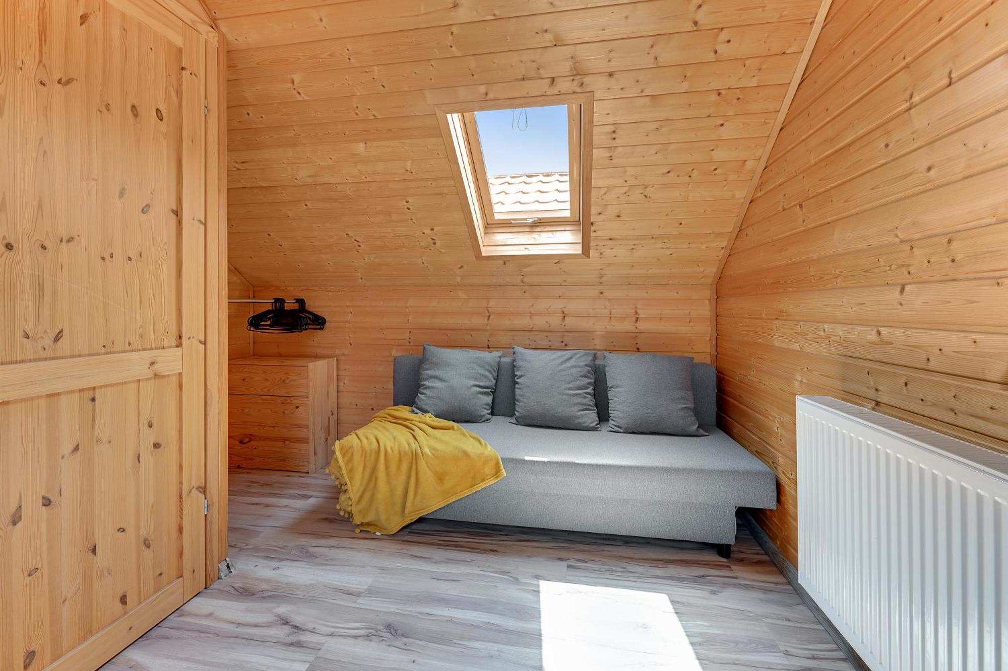 Domki I Pokoje Angelo Z Sauna I Jacuzzi- Карвиа Екстериор снимка