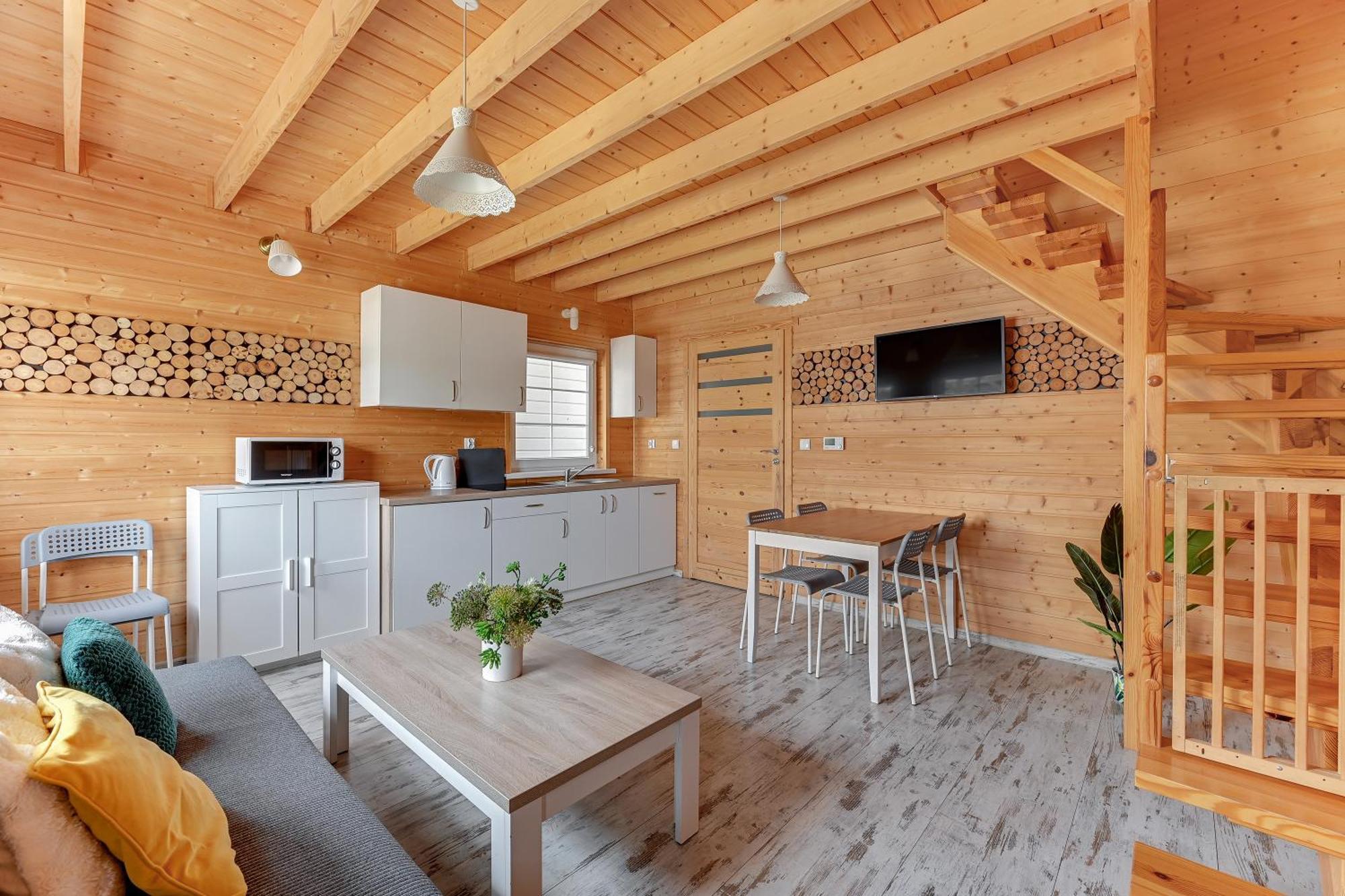 Domki I Pokoje Angelo Z Sauna I Jacuzzi- Карвиа Екстериор снимка