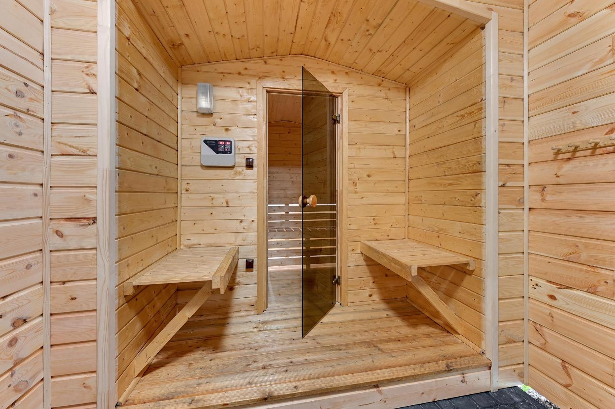 Domki I Pokoje Angelo Z Sauna I Jacuzzi- Карвиа Екстериор снимка