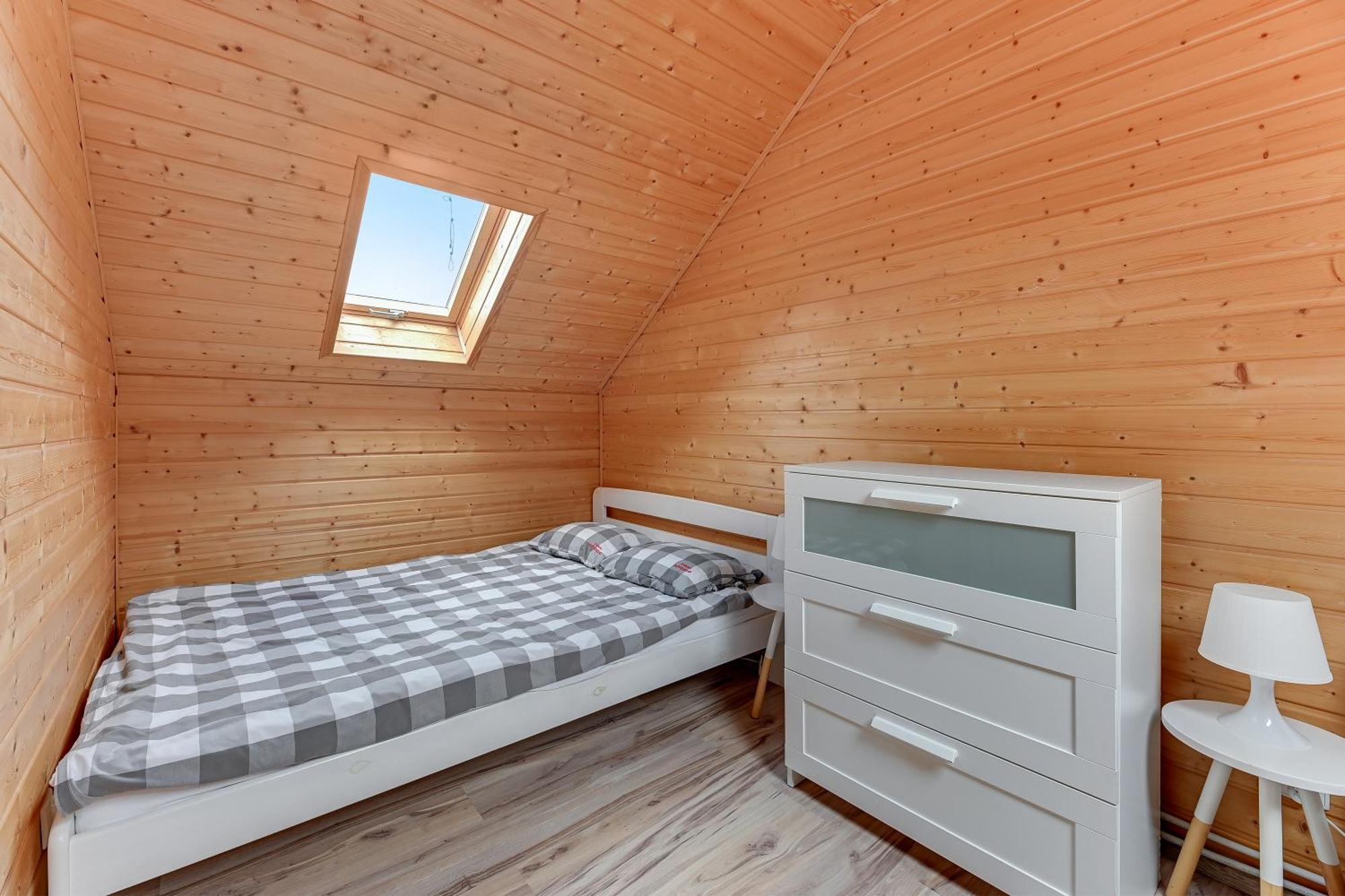 Domki I Pokoje Angelo Z Sauna I Jacuzzi- Карвиа Екстериор снимка