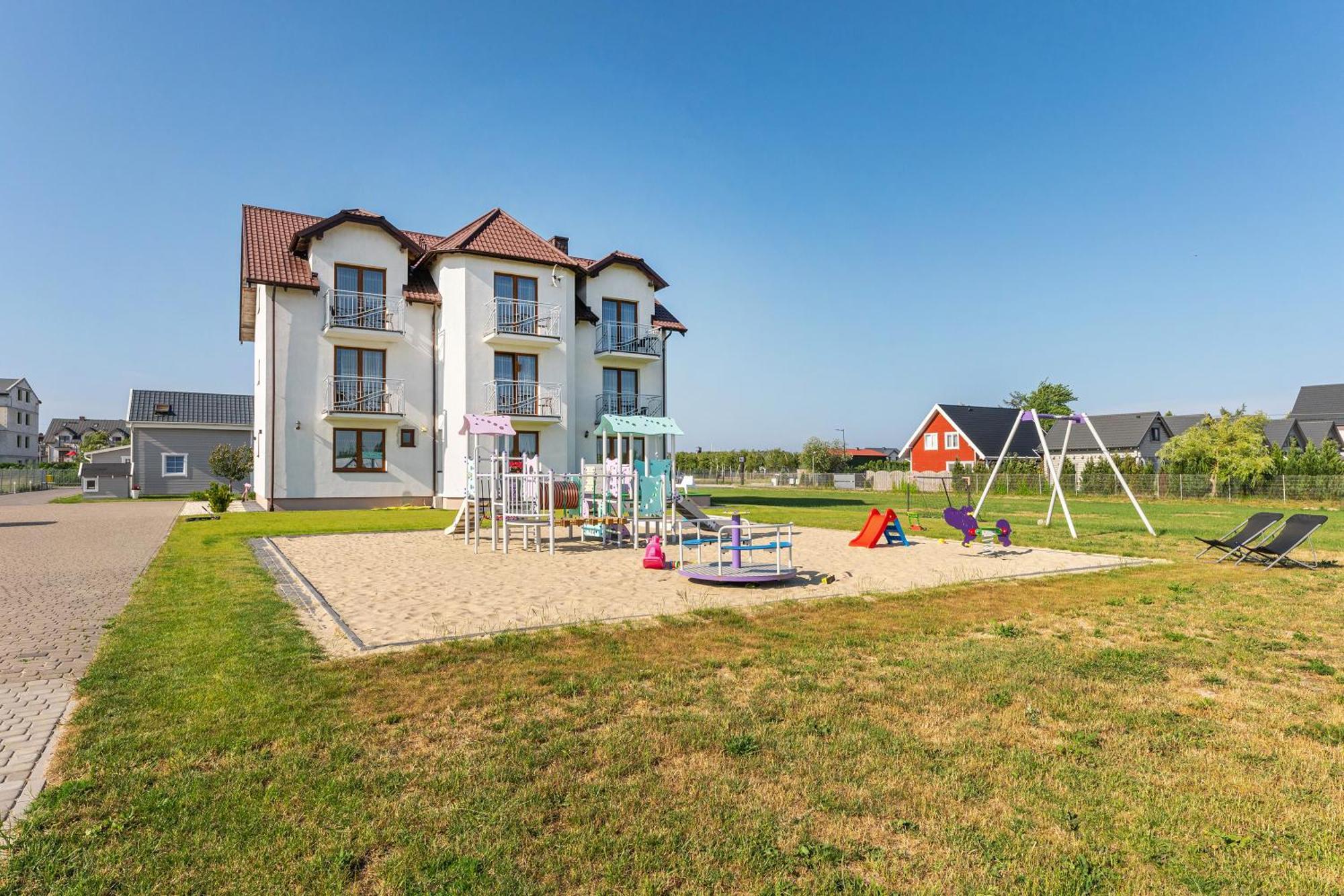 Domki I Pokoje Angelo Z Sauna I Jacuzzi- Карвиа Екстериор снимка